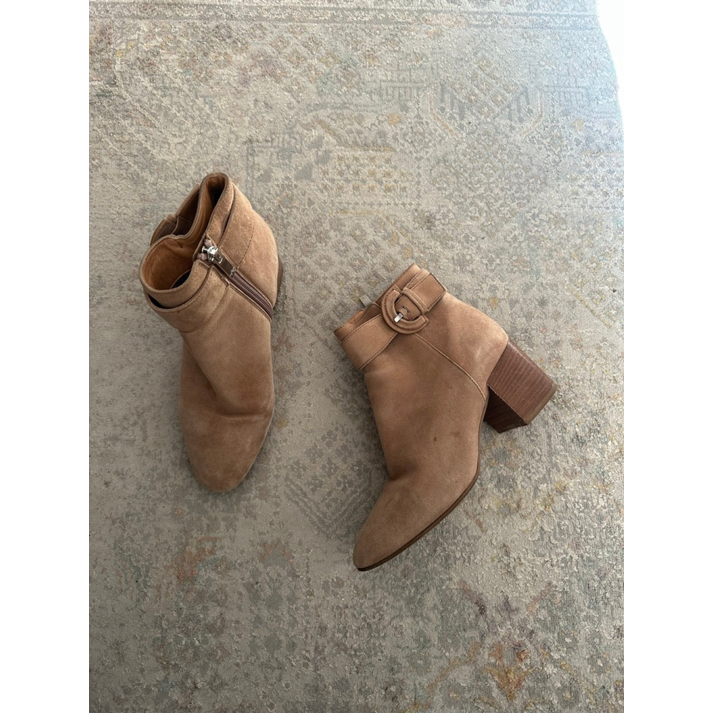 Women's Aquatalia Beige Suede Ankle Boots Booties US 6.5 Brown Heels